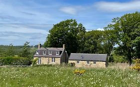 Stay On The Hill - Self Catered Cottages Laverick And Bothy